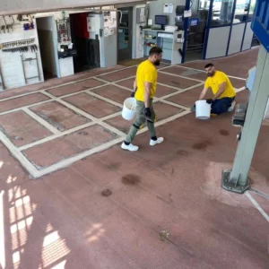 Bild: Bodenerneuerung